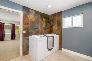 4158 Prudence Dr, Sarasota, FL 34235 - Photo 24