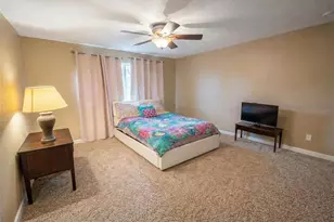 217 Tres Reyes Ln, Groveland, FL 34736 - Photo 16