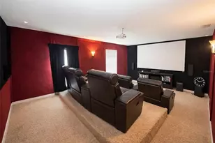 217 Tres Reyes Ln, Groveland, FL 34736 - Photo 10