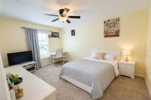 217 Tres Reyes Ln, Groveland, FL 34736 - Photo 14