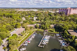 1647 Brookhouse Ct, Sarasota, FL 34231 - Photo 16