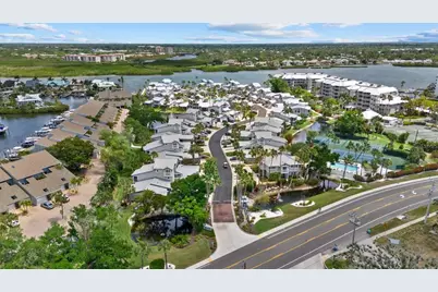 1332 Siesta Bayside Drive #1332C, Sarasota, FL 34242 - Photo 40