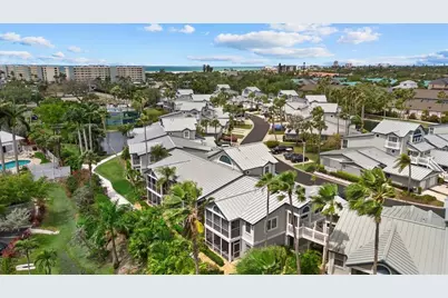 1332 Siesta Bayside Drive #1332C, Sarasota, FL 34242 - Photo 46