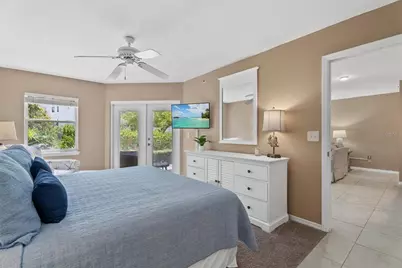 1332 Siesta Bayside Drive #1332C, Sarasota, FL 34242 - Photo 28