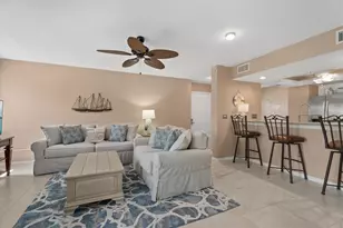 1332 Siesta Bayside Dr, Sarasota, FL 34242 - Photo 16