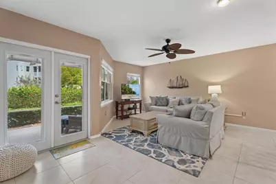1332 Siesta Bayside Drive #1332C, Sarasota, FL 34242 - Photo 14