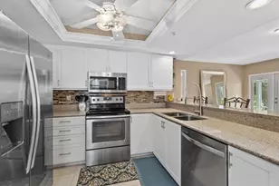 1332 Siesta Bayside Dr, Sarasota, FL 34242 - Photo 22