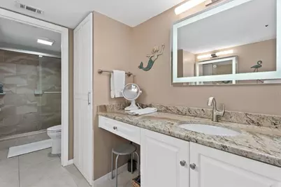 1332 Siesta Bayside Drive #1332C, Sarasota, FL 34242 - Photo 30