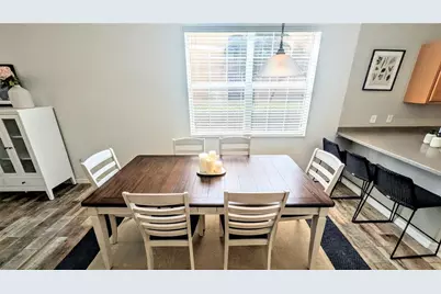 3880 82nd Avenue Circle E #101, Sarasota, FL 34243 - Photo 6