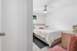 5625 Hog Town Ln, Myakka City, FL 34251 - Photo 16