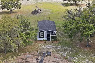 5625 Hog Town Ln, Myakka City, FL 34251 - Photo 2