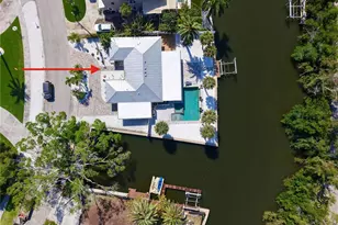 306 Island Cir, Sarasota, FL 34242 - Photo 1