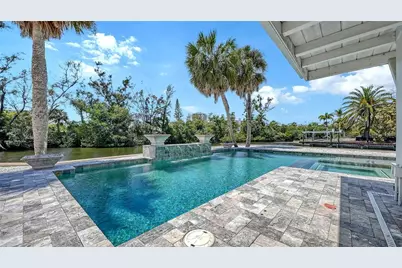 306 Island Circle, Sarasota, FL 34242 - Photo 36