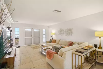 7354 W Country Club Drive N, Sarasota, FL 34243 - Photo 8