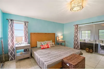 7354 W Country Club Drive N, Sarasota, FL 34243 - Photo 22