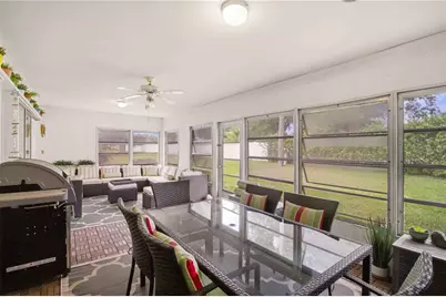 7354 W Country Club Drive N, Sarasota, FL 34243 - Photo 30