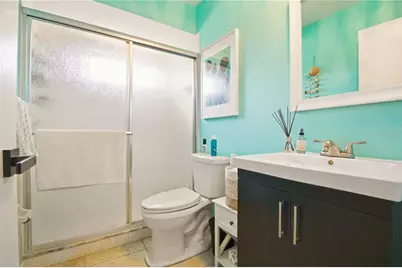 7354 W Country Club Drive N, Sarasota, FL 34243 - Photo 18