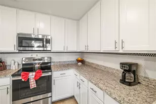 14091 Heritage Landing Blvd, Punta Gorda, FL 33955 - Photo 8