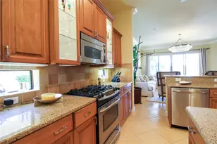 7236 Presidio Glen, Lakewood Ranch, FL 34202 - Photo 4