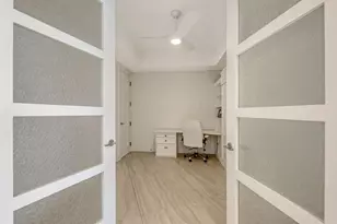 301 Quay Commons, Sarasota, FL 34236 - Photo 44
