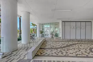 301 Quay Commons, Sarasota, FL 34236 - Photo 4