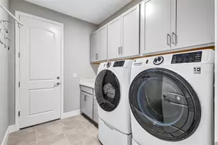 17241 Savory Mist Cir, Bradenton, FL 34211 - Photo 32