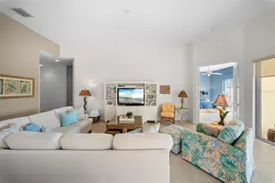 7687 Uliva Way, Sarasota, FL 34238 - Photo 4