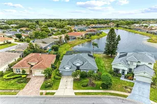 4514 50th Dr W, Bradenton, FL 34210 - Photo 2