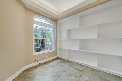 11709 Clubhouse Drive, Lakewood Ranch, FL 34202 - Photo 26