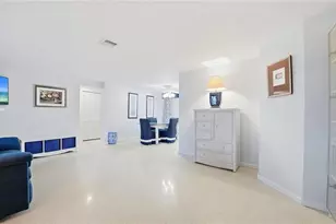 520 Glen Oak Rd, Venice, FL 34292 - Photo 2