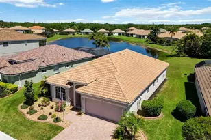 8769 Monterey Bay Loop, Bradenton, FL 34212 - Photo 2