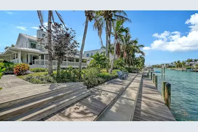 476 Meadow Lark Drive, Sarasota, FL 34236 - Photo 1