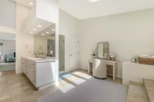 476 Meadow Lark Dr, Sarasota, FL 34236 - Photo 34