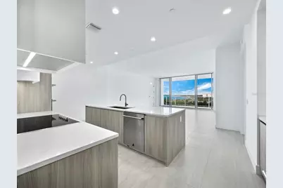 301 Quay Commons #1003, Sarasota, FL 34236 - Photo 12