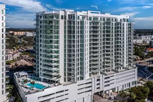 301 Quay Commons, Sarasota, FL 34236 - Photo 2