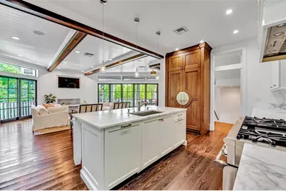 103 Park Avenue, Anna Maria, FL 34216 - Photo 14