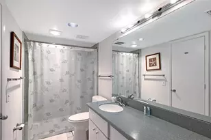 2045 Gulf of Mexico Dr, Longboat Key, FL 34228 - Photo 24