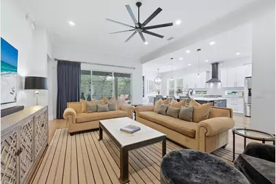 12323 Thornhill Court, Lakewood Ranch, FL 34202 - Photo 18