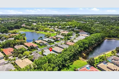 12323 Thornhill Court, Lakewood Ranch, FL 34202 - Photo 48