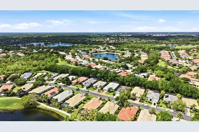 12323 Thornhill Court, Lakewood Ranch, FL 34202 - Photo 46