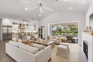 4650 10th St, Sarasota, FL 34232 - Photo 4