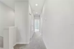 1386 Grantham Dr, Sarasota, FL 34234 - Photo 22