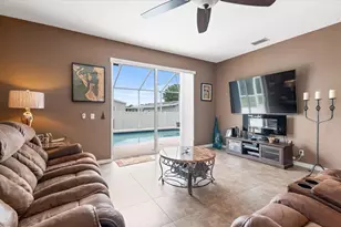 5742 48th St Cir E, Bradenton, FL 34203 - Photo 18