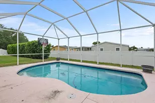5742 48th St Cir E, Bradenton, FL 34203 - Photo 6