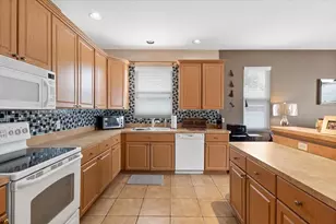 5742 48th St Cir E, Bradenton, FL 34203 - Photo 16