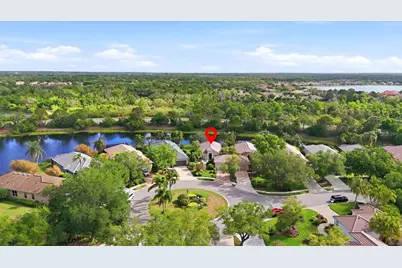 7119 Kensington Court, University Park, FL 34201 - Photo 2