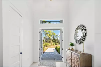 143 Creek Drive SE, Port Charlotte, FL 33952 - Photo 4