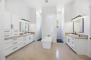 143 Creek Dr SE, Port Charlotte, FL 33952 - Photo 34