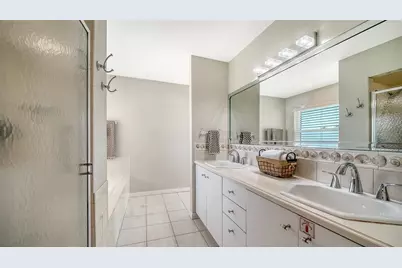 404 S Polk Drive, Sarasota, FL 34236 - Photo 16