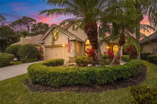 7822 Troon Ct, Lakewood Ranch, FL 34202 - Photo 2
